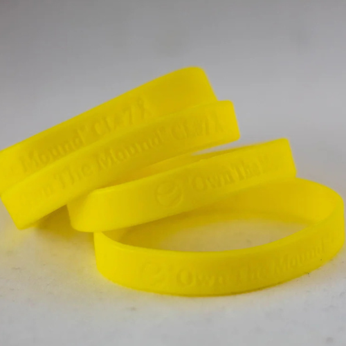 “Own the Mound CL7” Wristbands